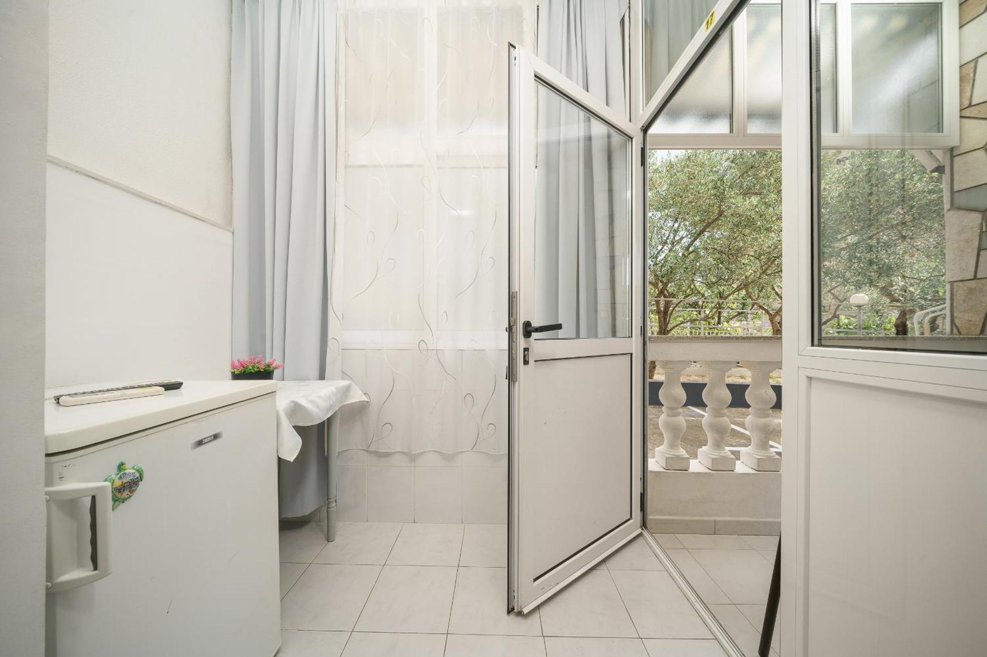 Rooms Orion Водице Екстериор снимка